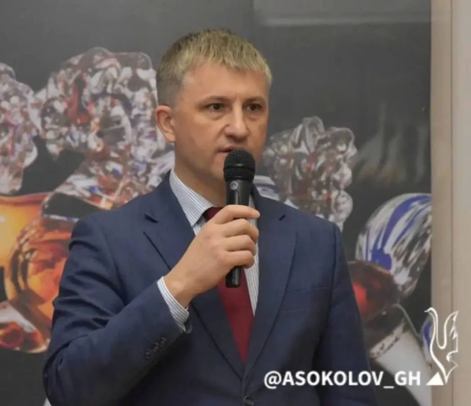 Алексей Соколов, глава Гусь-Хрустального Владимирской области, и Максим Харников, глава Мичуринска Тамбовской области, вступили в ряды мобилизационных резервов региональных отрядов БАРС