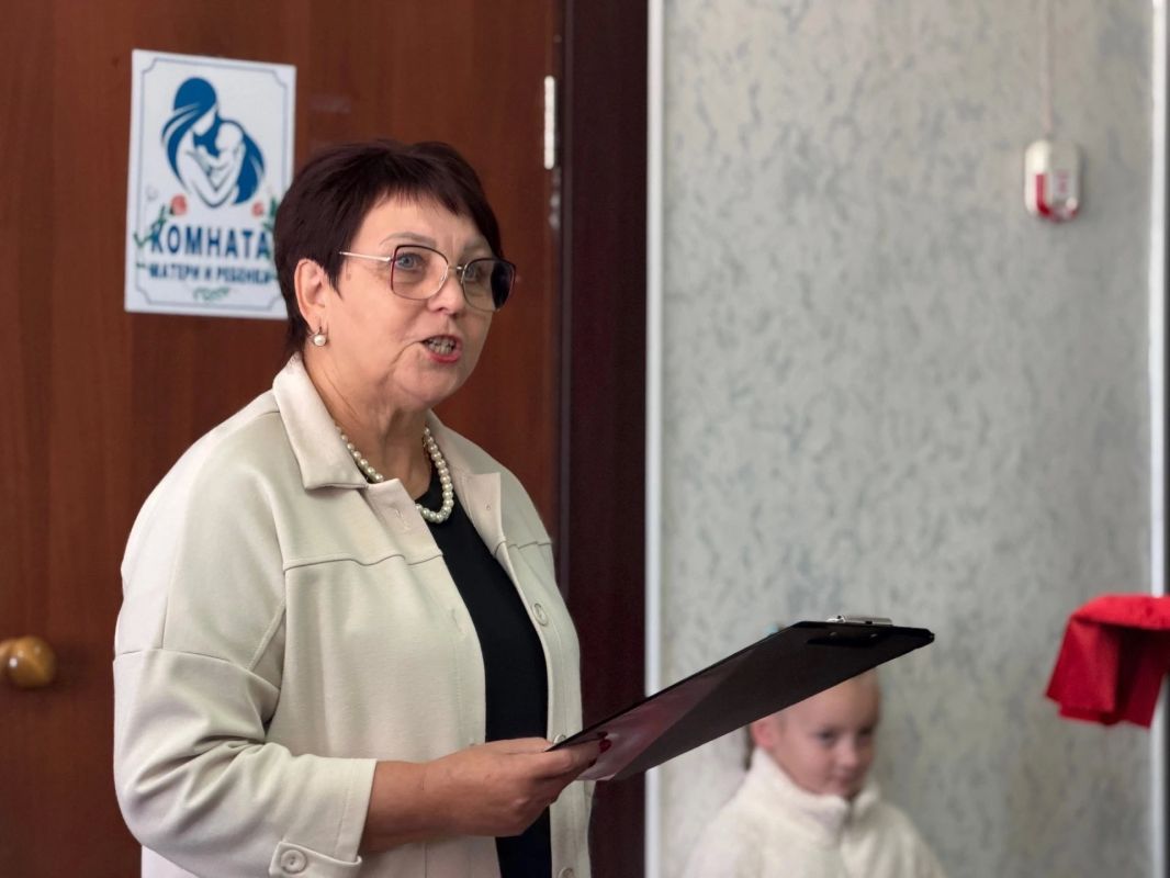 В Мичуринском агросоциальном колледже открыли комнату матери и ребёнка В Мичуринском агросоциальном колледже открыли комнату матери и ребёнка