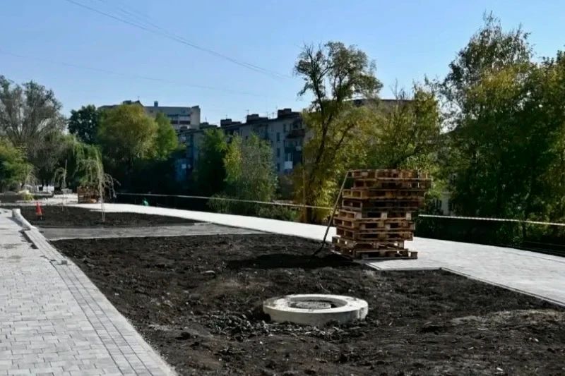 На набережной Студенца в Тамбове выполнили 80% от запланированного объёма работ На набережной Студенца в Тамбове выполнили 80% от запланированного объёма работ