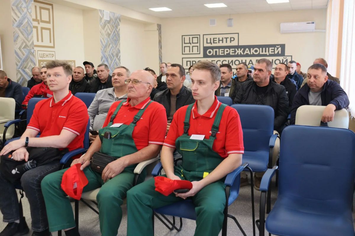 Водители школьных автобусов — в числе лучших на Тамбовщине Водители школьных автобусов — в числе лучших на Тамбовщине