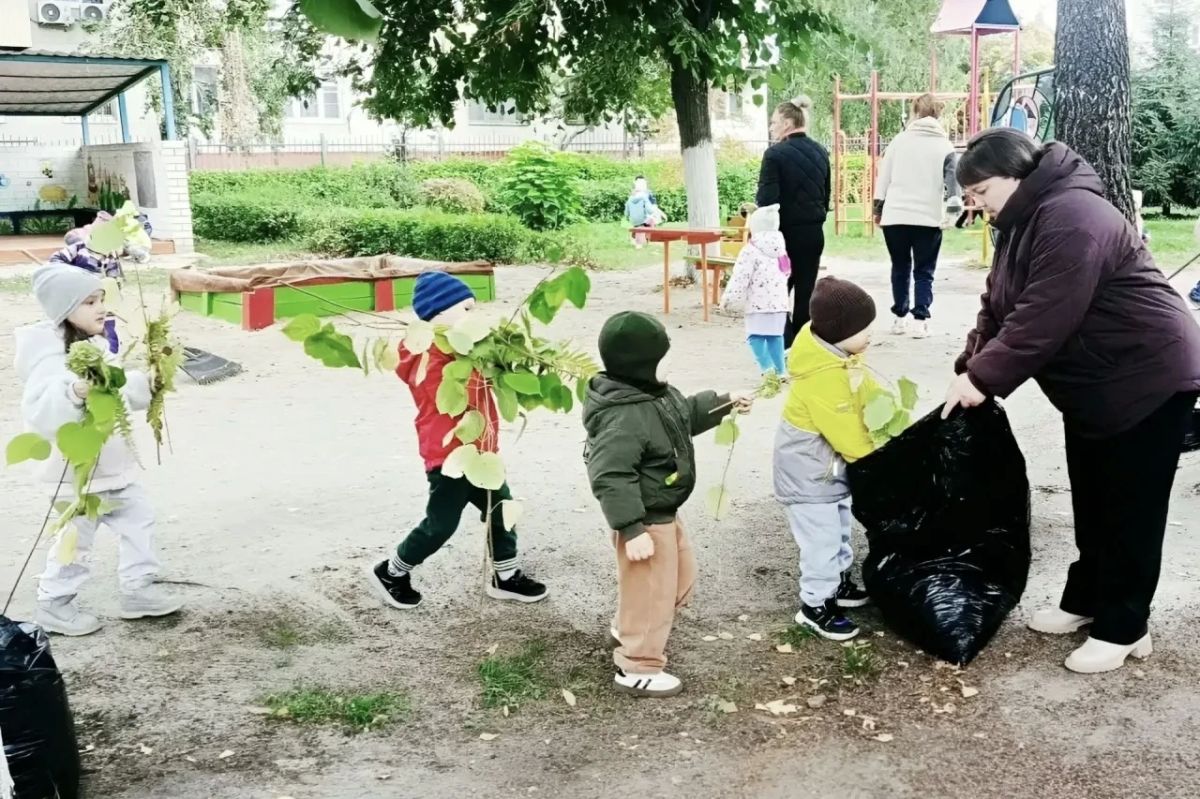 В тамбовских детских садах началась большая осенняя уборка