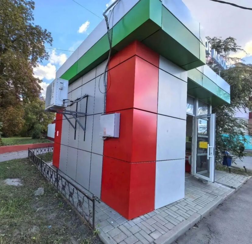 В Тамбове владельцы НТО приводят в порядок их внешний облик и прилегающую территорию в рамках выписанных в ходе инвентаризации предписаний В Тамбове владельцы НТО приводят в порядок их внешний облик и прилегающую территорию в рамках выписанных в ходе инвентаризации предписаний