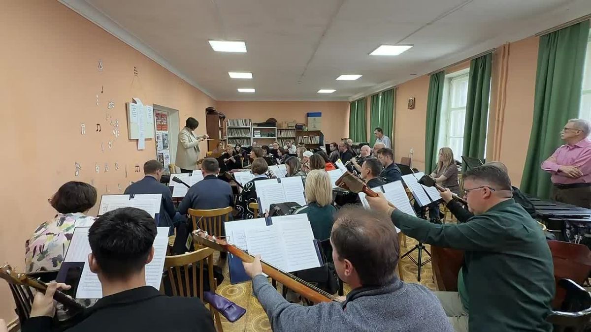 Оркестр русских народных инструментов «Россияне» готовится к новому сезону