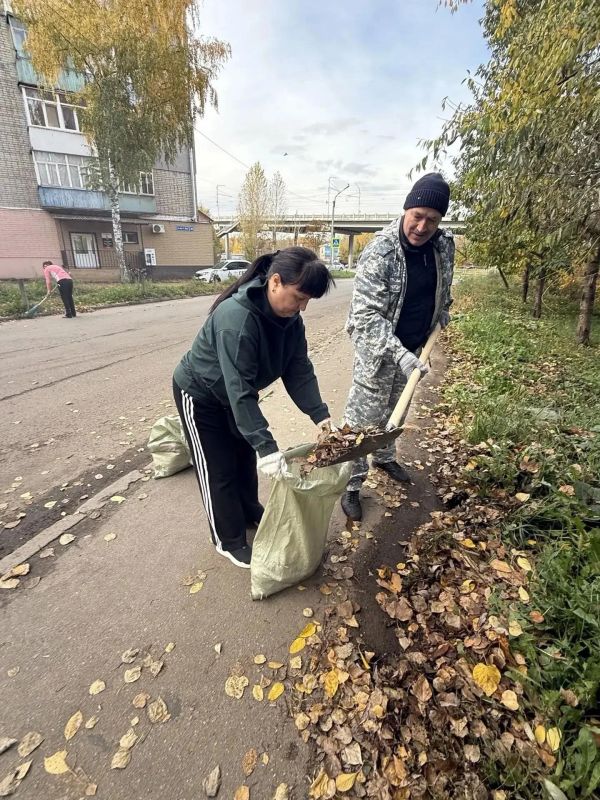 В Тамбове около 300 человек присоединились к Дню ударного труда В Тамбове около 300 человек присоединились к Дню ударного труда