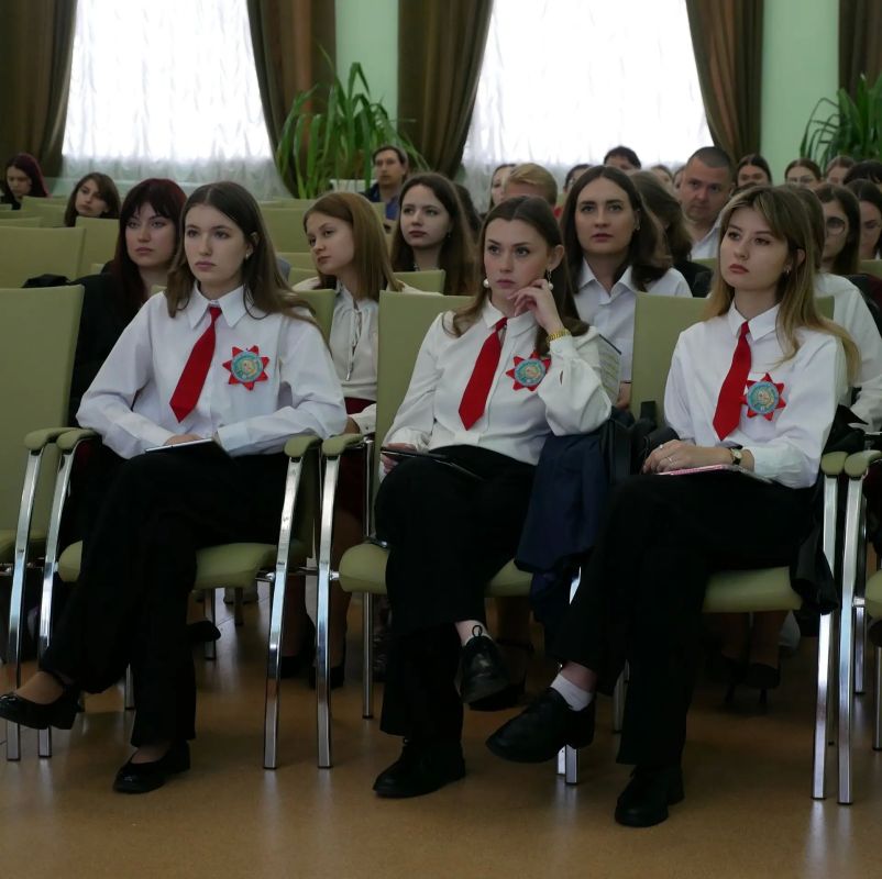 Определены победители очного этапа конкурса молодых педагогов «Начало» Определены победители очного этапа конкурса молодых педагогов «Начало»