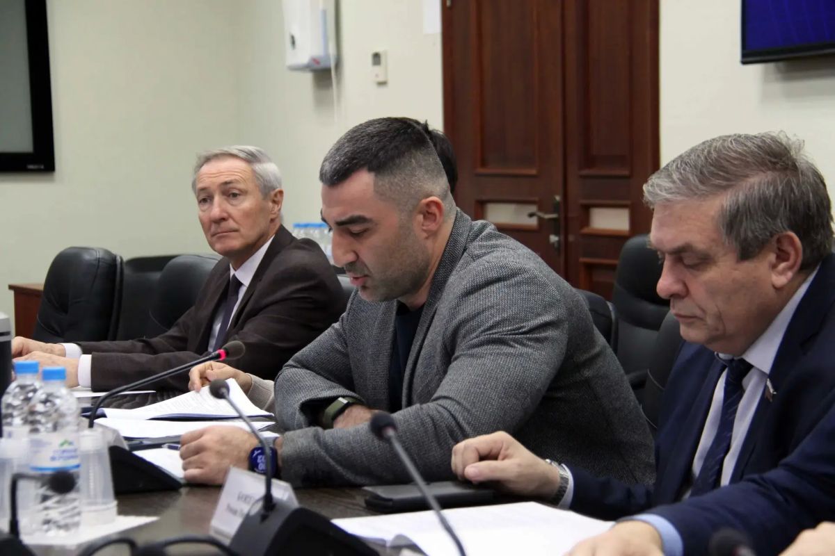 Под председательством Михаила Краснянского прошло заседание комитета по науке, образованию, культуре, туризму, спорту и молодежной политике Под председательством Михаила Краснянского прошло заседание комитета по науке, образованию, культуре, туризму, спорту и молодежной политике