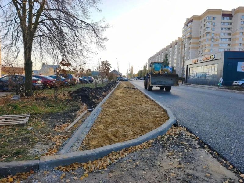На Никифоровской в Тамбове уложили финишный слой асфальта