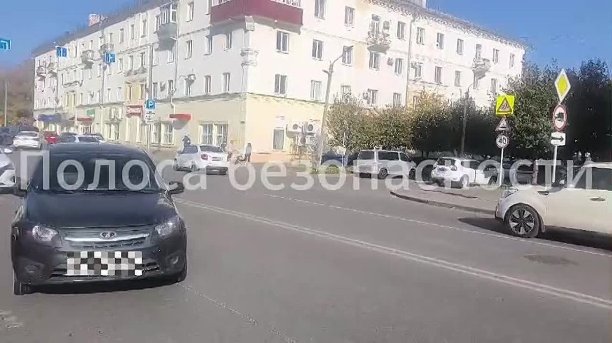 В Тамбове на улице Карла Маркса под колеса авто попала пенсионерка