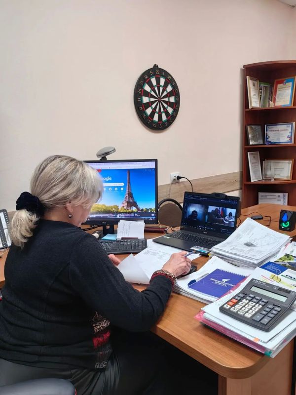 Исполняющая обязанности министра спорта региона Ирина Михайловна Ларцева провела прием граждан в общественной приемной Главы Тамбовской области в Кирсанове в режиме видеоконференцсвязи Исполняющая обязанности министра спорта региона Ирина Михайловна Ларцева провела прием граждан в общественной приемной Главы Тамбовской области в Кирсанове в режиме видеоконференцсвязи