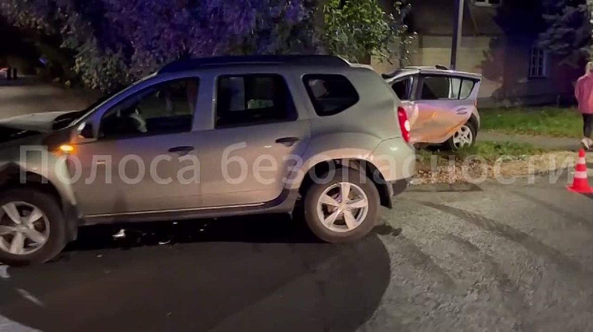 В Тамбове на Социалистической произошло ДТП с участием двух «Рено»