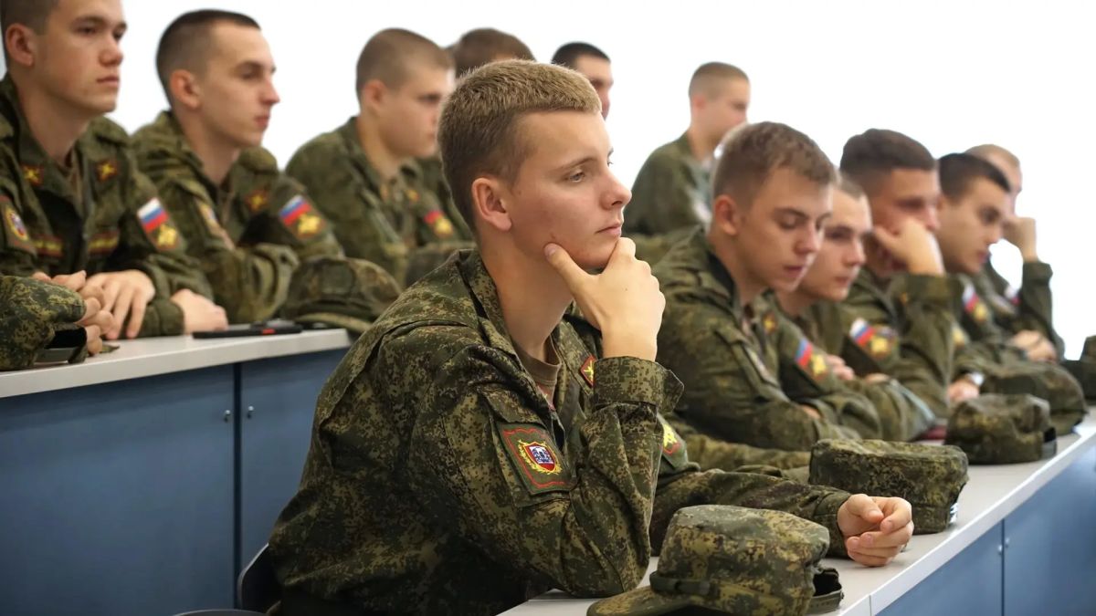 В Тамбовском государственном университете имени Г.Р. Державина стартовал образовательный этап Всероссийского проекта «СВОй путь» В Тамбовском государственном университете имени Г.Р. Державина стартовал образовательный этап Всероссийского проекта «СВОй путь»