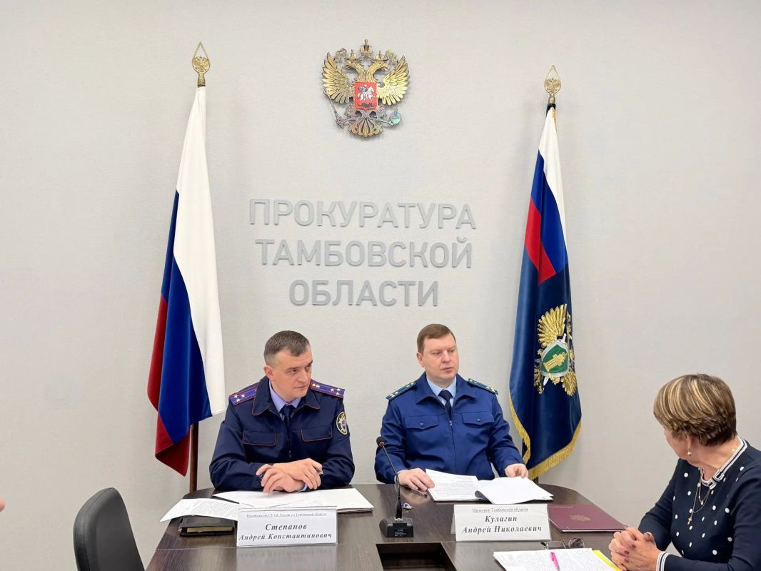 В прокуратуре Тамбовской области состоялся прием граждан по вопросам соблюдения их прав в сфере жилищно-коммунального хозяйства, в том числе при прохождении отопительного сезона