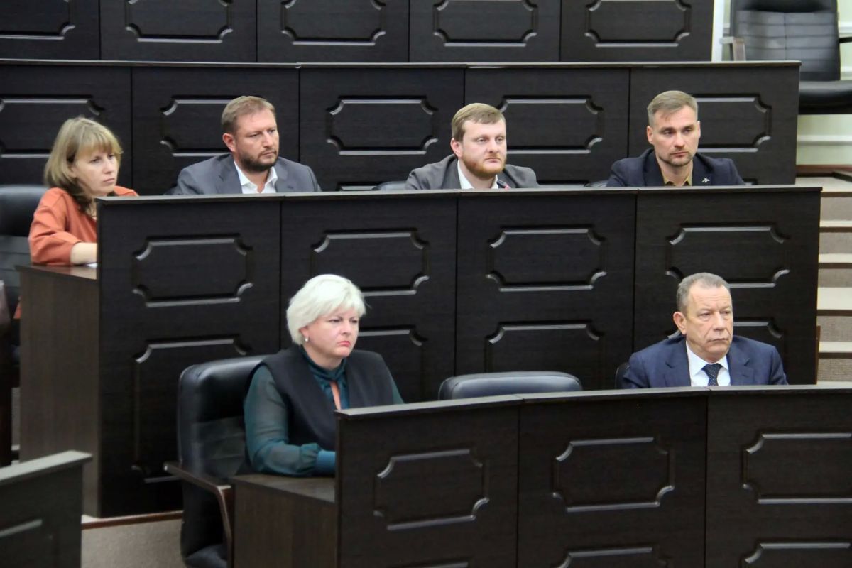 Под председательством Константина Черкасова прошло заседание комитета по промышленности, строительству, транспорту, связи и развитию предпринимательства Под председательством Константина Черкасова прошло заседание комитета по промышленности, строительству, транспорту, связи и развитию предпринимательства