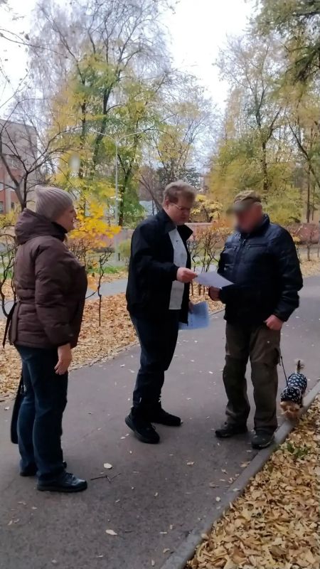 Жителям напоминают о правилах выгула домашних животных