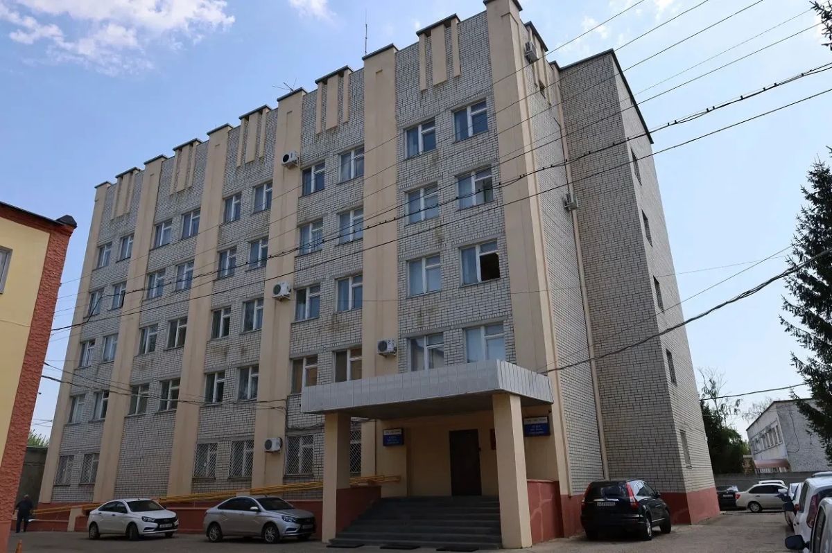 По факту незаконной рубки деревьев в поселке Новая Ляда возбуждено уголовное дело