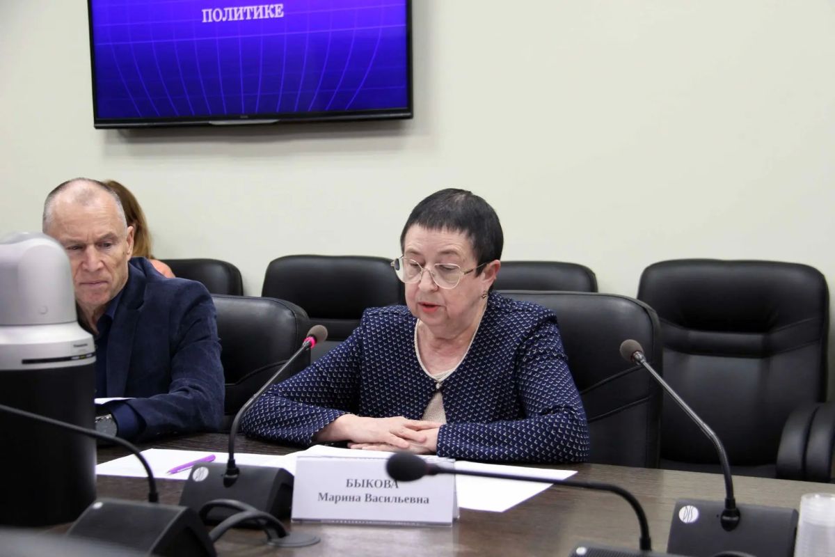 Под председательством Ирины Тен прошло заседание комитета по труду и социальной политике Под председательством Ирины Тен прошло заседание комитета по труду и социальной политике