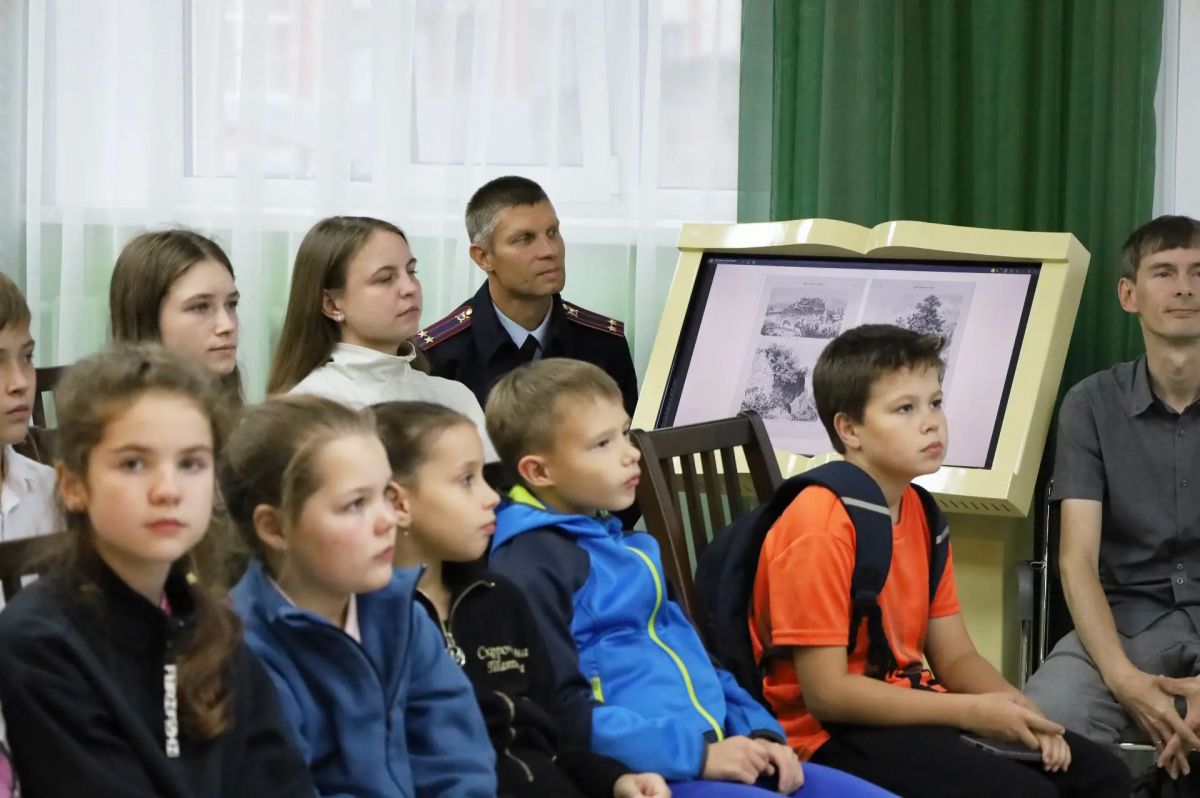 Юные динамовцы приняли участие в открытии фотовыставки «Москва-Владивосток