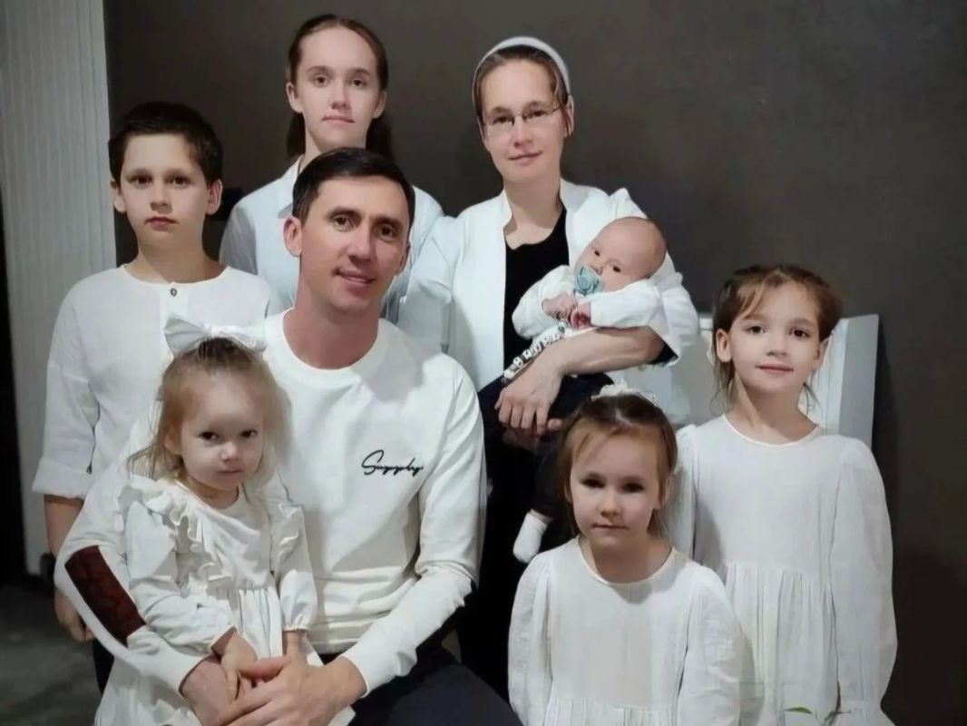 Тамбовская многодетная семья получила медаль ордена «Родительская слава»