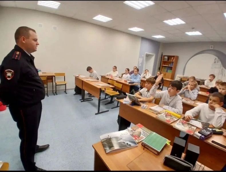 Профилактическая беседа с учащимися МБОУ «Знаменская СОШ»