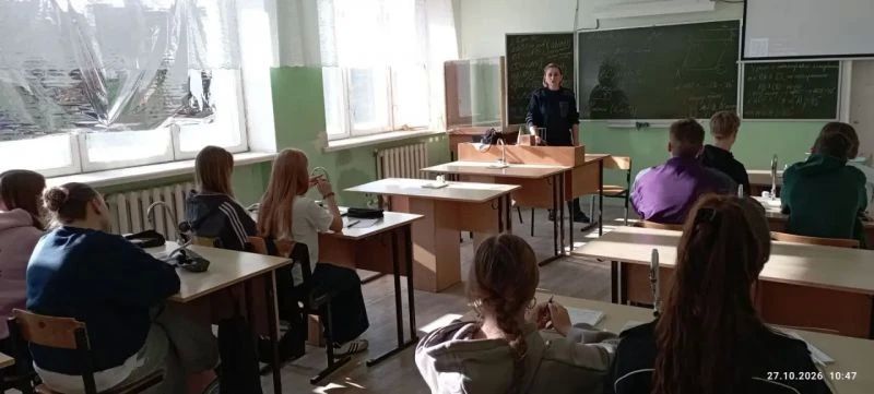 Сотрудники ОМВД России «Жердевский» посетили общеобразовательные школы округа Сотрудники ОМВД России «Жердевский» посетили общеобразовательные школы округа