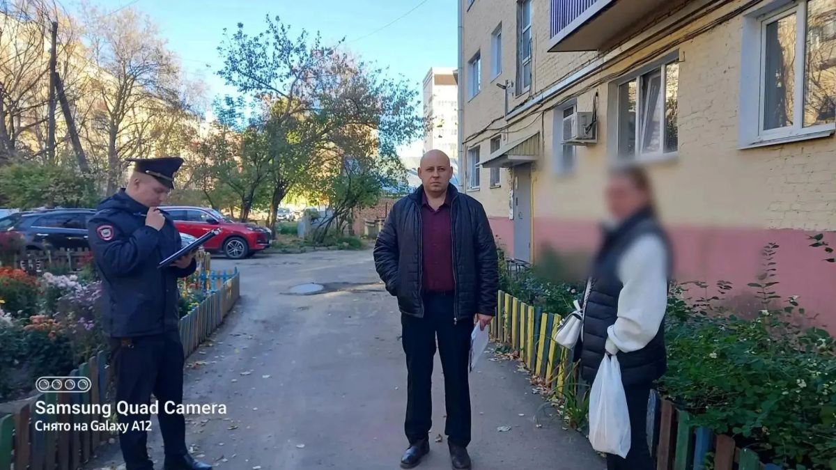 В Тамбове собственников квартиры оштрафовали за складирование строительных отходов на контейнерной площадке В Тамбове жители дома №84 на улице Интернациональной обратились в территориальное управление и пожаловались на... В Тамбове собственников квартиры оштрафовали за складирование строительных отходов на контейнерной площадке В Тамбове жители дома №84 на улице Интернациональной обратились в территориальное управление и пожаловались на...