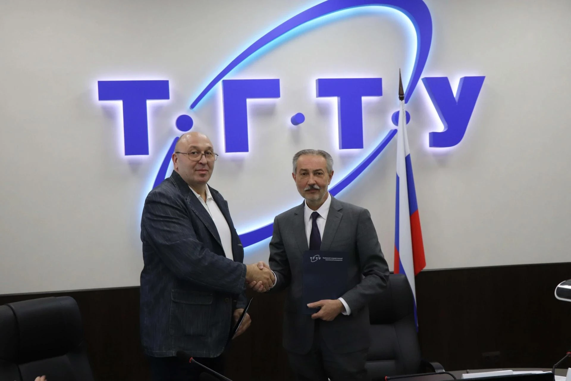 ТГТУ и Тамбовский техникум железнодорожного транспорта подписали договор о сотрудничестве: в 2026/2027 учебном году усилят подготовку студентов