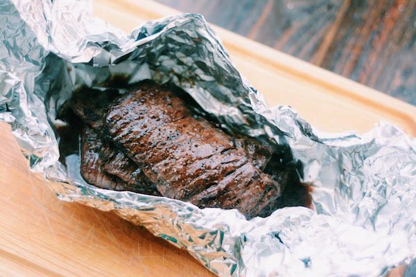 Как приготовить буженину на мангале: секреты идеального блюда