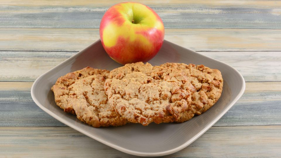 Как приготовить ароматное печенье: идеальный рецепт для любителей яблок