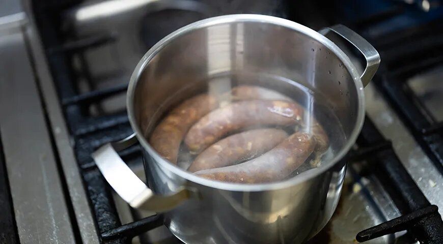 От кастрюли до гриля: как правильно подготавливать купаты к жарке